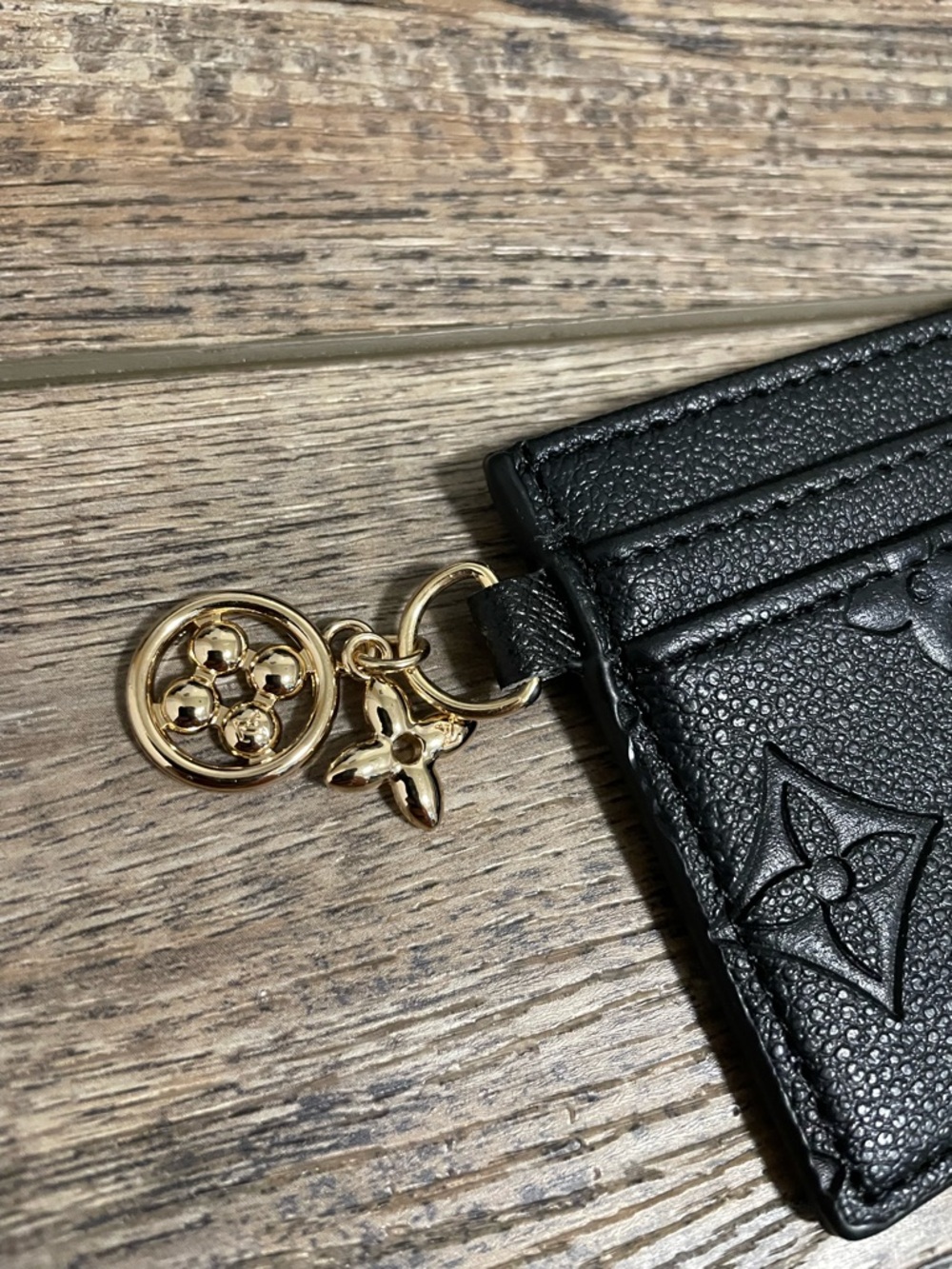 LV Cardholder Black‼️ - Picture 3 of 3